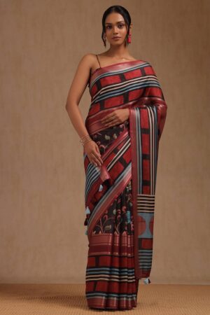 Multicolour Crepe Geometric Print Saree